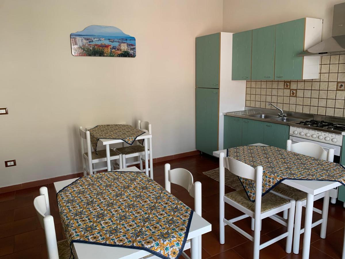 Cas'Ilenia Lido Azzurro Apartment ปอร์โต เอมเปโดเกล ภายนอก รูปภาพ