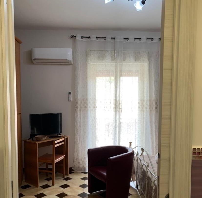 Cas'Ilenia Lido Azzurro Apartment ปอร์โต เอมเปโดเกล ภายนอก รูปภาพ